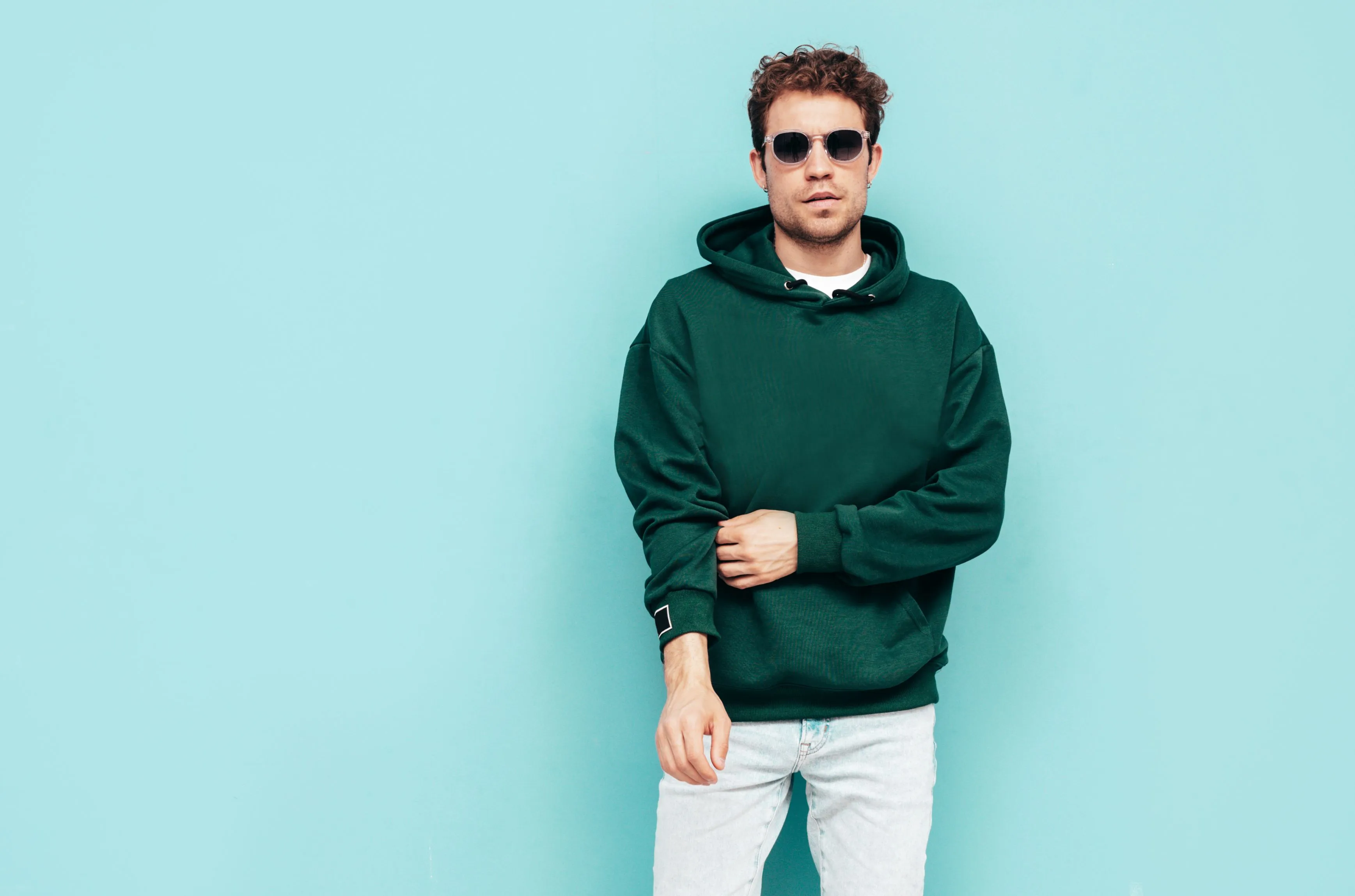 Top Reasons to Choose a Crewneck Sweatshirt + Exclusive Discount Inside!